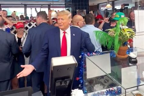 trump at dairy queen|Trump Dairy Queen Event